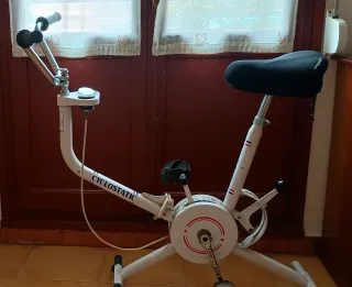 Bicicleta Estática Cyclostatic 