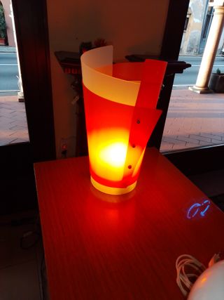 Lampada Slamp arancio e bianca