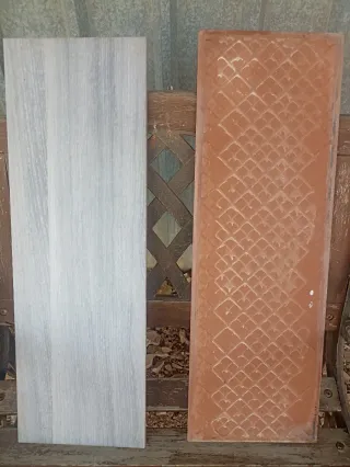 Gres imitación madera gris