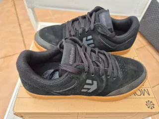 Zapatillas skate Etnies negras
