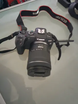 Cámara Canon EOS RP + Objetivo 24-105 + Mochila