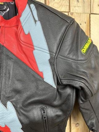 CHAQUETA T-S MOTO GARIBALDI ROJO 