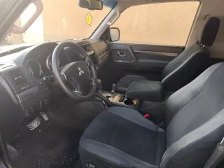 Mitsubishi Montero 2007