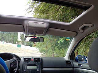 Volkswagen Golf 2.0 TDI 140