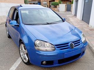 Volkswagen Golf 2.0 TDI 140
