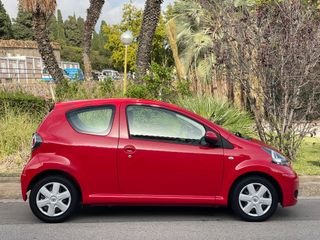 Toyota Aygo IMPECABLE!!