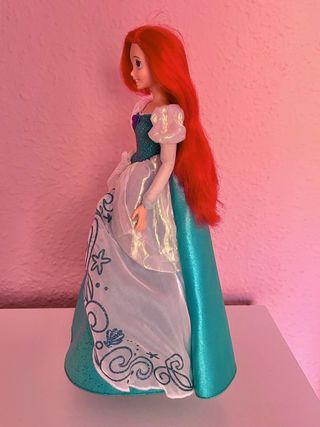 Barbie Ariel Disney Holiday Princess La Sirenita