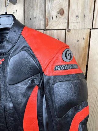 CHAQUETA T-L DE MOTO COMPETICION GARIBALDI ROJO 