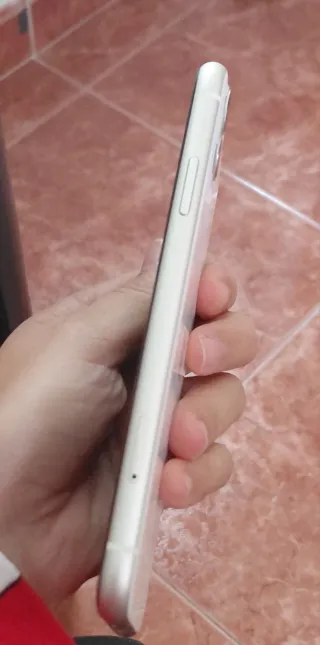 iPhone 11 bianco 128GB