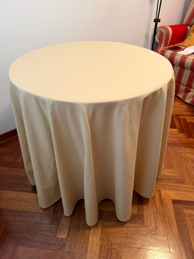 Mesa camilla redonda tela beige . diámetro 80cm