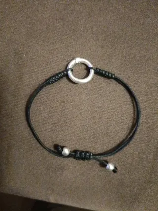 Pulsera Tous Aro Plata y Cordón Negro