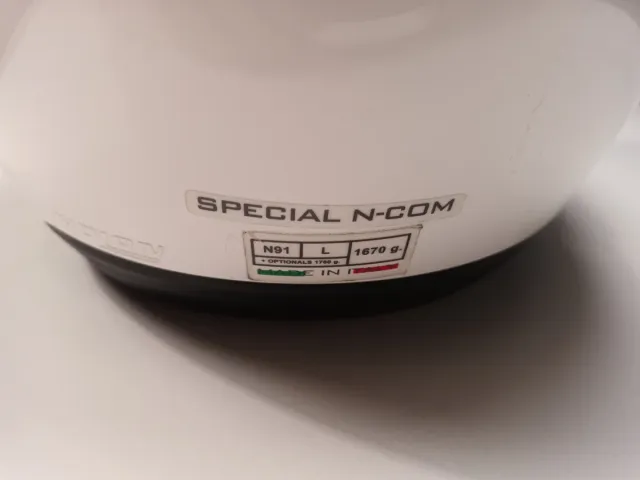 Casco de moto blanco Nolan n91 evo.