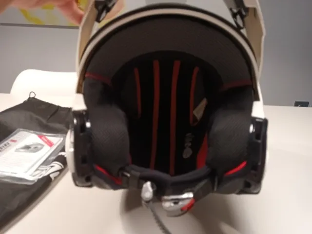 Casco de moto blanco Nolan n91 evo.