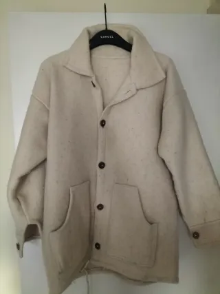Chaquetón lana oversize beige