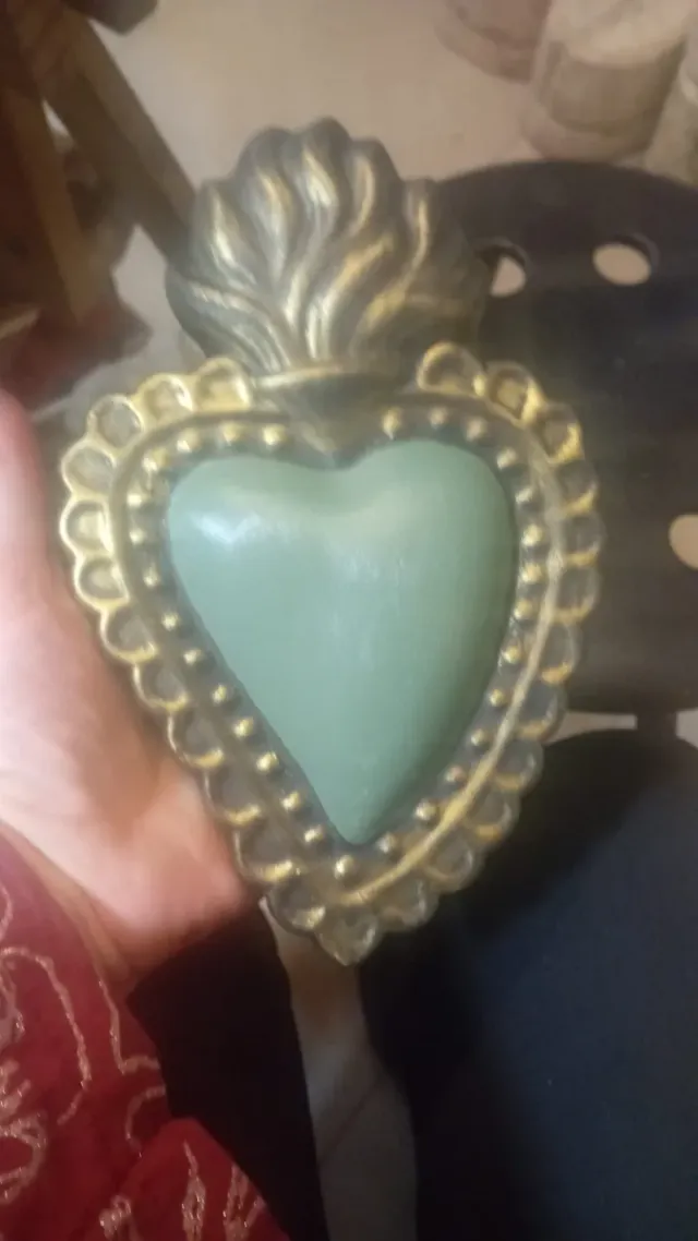 Ex voto cuore fiammeggiante 20 cm
