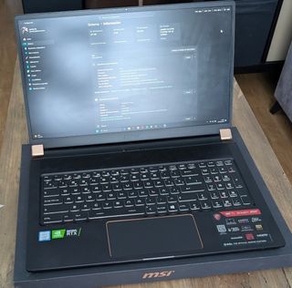 Portátil MSI GS75 Stealth 8SE Intel i7 16GB RAM