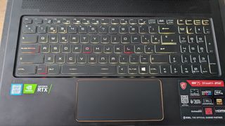Portátil MSI GS75 Stealth 8SE Intel i7 16GB RAM