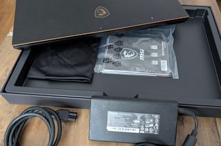 Portátil MSI GS75 Stealth 8SE Intel i7 16GB RAM