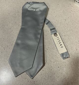 Corbata TEVANO Plata con Broche