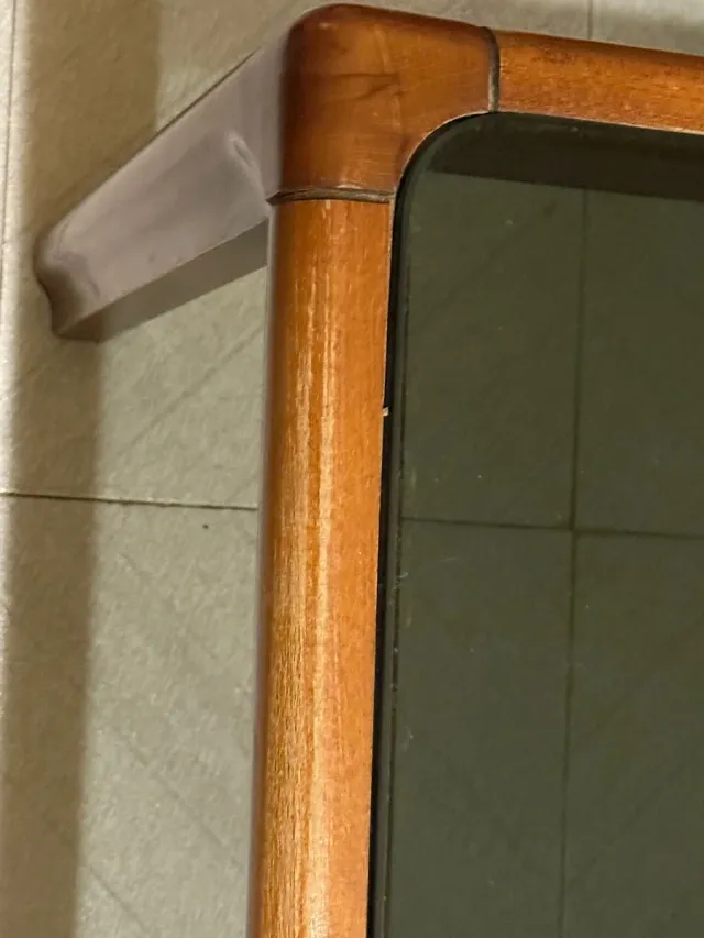 15 € Mesa baja madera y cristal marrón