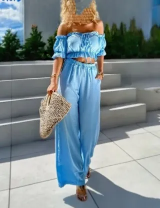 Conjunto Top e Calças Azul Como Novo