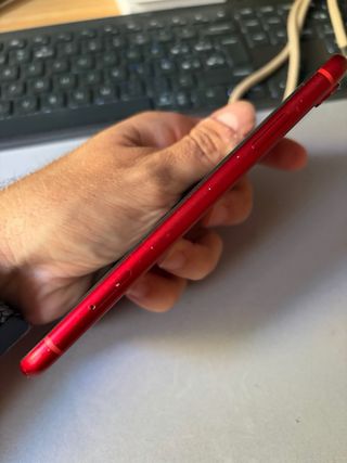 iPhone XR rosso 64 GB
