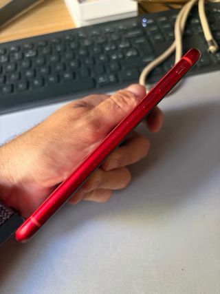 iPhone XR rosso 64 GB