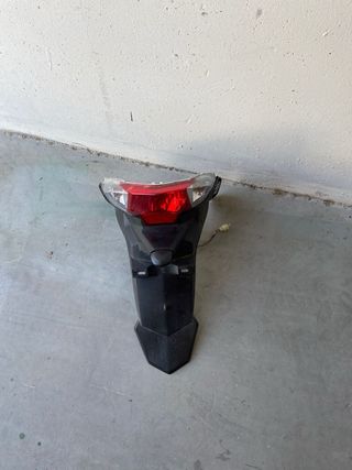 Piloto trasero Sym Symphony