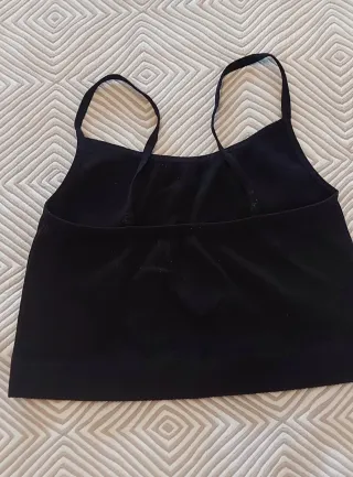 Top tirantes negro talla XS.
Mira mi pérfil