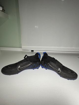 Botas de fútbol Nike Mercurial Talla 38.