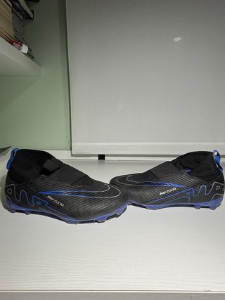 Botas de fútbol Nike Mercurial Talla 38.