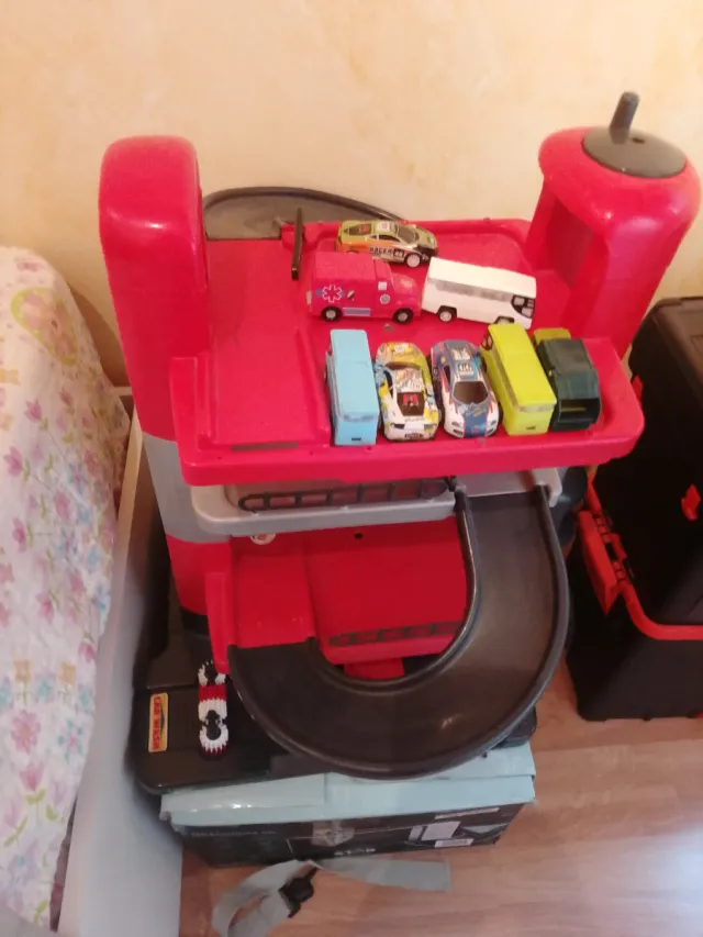 Parking Coches Juguete Pista