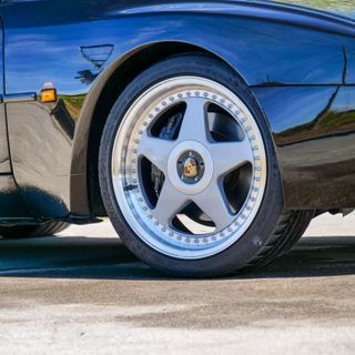 porsche 944 1988