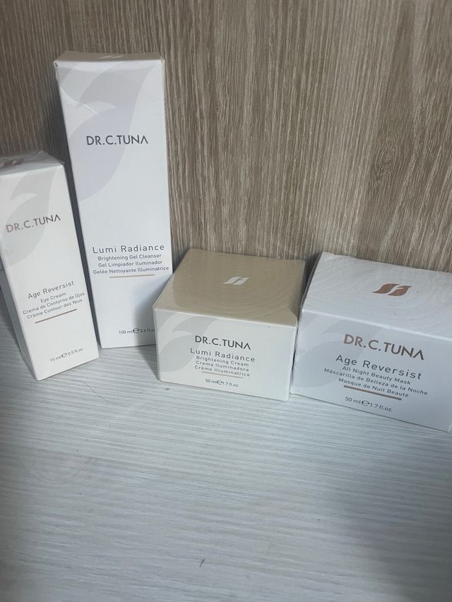 Set Dr. C. Tuna Age Reversist