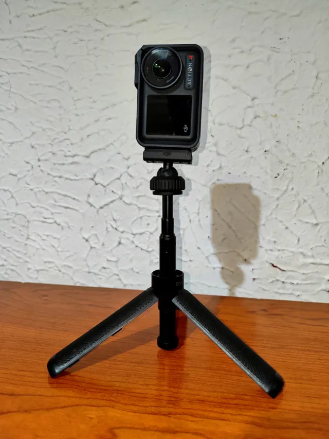 DJI Osmo Action 4 CámaraDeportiva+Kit de Accesorio