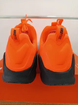 Nike Free Metcon 6 Naranja