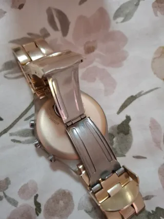 Nuovo orologio Swatch in oro