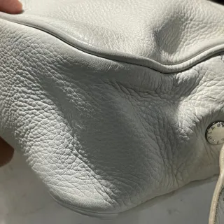 Bolso Bimba y Lola Piel. Bandolera con Cremalleras