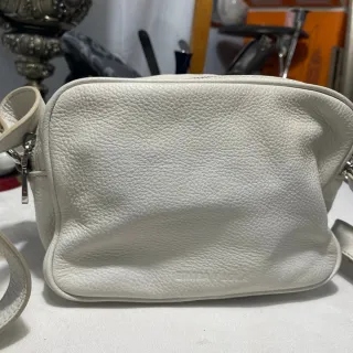 Bolso Bimba y Lola Piel. Bandolera con Cremalleras
