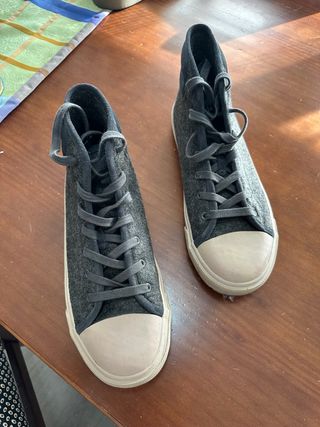 Zapatillas bota Zara hombre grises y beige