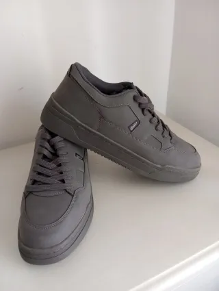 Zapatillas Pull&Bear grises hombre