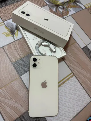 iPhone 11 128 GB Bianco