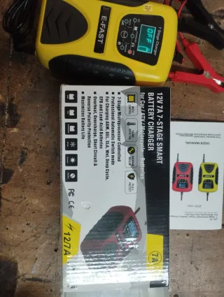 Cargador Baterías Coche Moto E-FAST 12V 7A