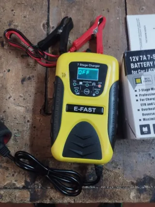 Cargador Baterías Coche Moto E-FAST 12V 7A