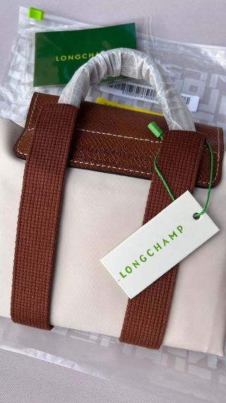 Mochila estilo Longchamp color Beige/Hielo y marró