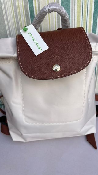 Mochila estilo Longchamp color Beige/Hielo y marró
