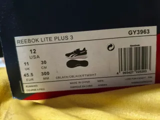 Zapatillas Reebok Hombre Negras y Blancas
