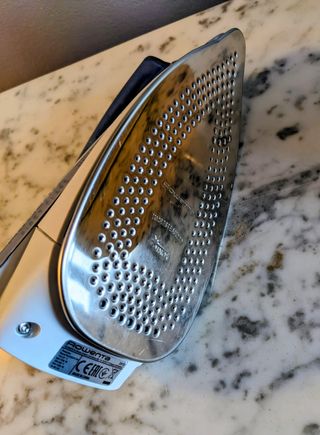 Plancha a vapor de viaje Rowenta 120V/240V