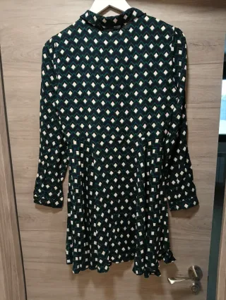 Vestido corto Zara estampado