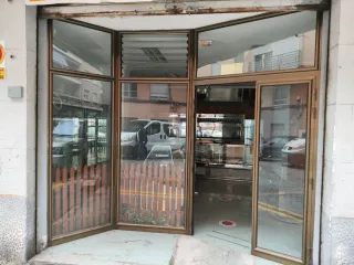 Puertas de aluminio con cristales